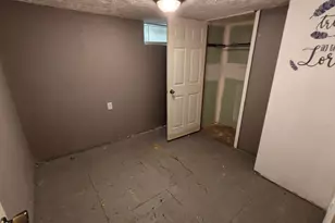 5019 Adams St, Gary, IN 46408 - Photo 16