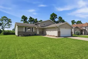 6675 Silver Cloud Dr, Portage, IN 46368 - Photo 2