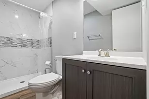 6675 Silver Cloud Dr, Portage, IN 46368 - Photo 16