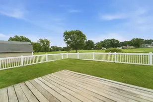 3695 Kingsway Dr, Crown Point, IN 46307 - Photo 14