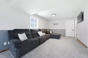 3695 Kingsway Dr, Crown Point, IN 46307 - Photo 18