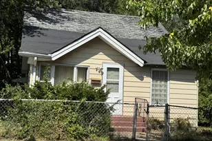 903 Ames St, Hammond, IN 46320 - Photo 1