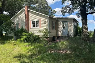 1624 N 300 W, Winamac, IN 46996 - Photo 2