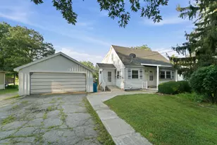 2103 E Elm St, Griffith, IN 46319 - Photo 1