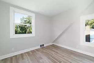 2103 E Elm St, Griffith, IN 46319 - Photo 12
