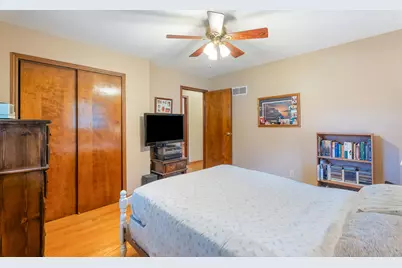 8912 Edison Street, Crown Point, IN 46307 - Photo 18