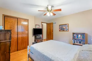 8912 Edison St, Crown Point, IN 46307 - Photo 18
