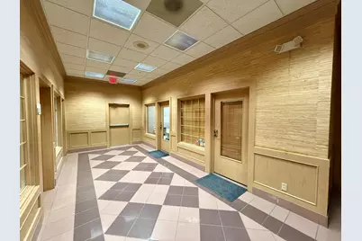 150 W Lincolnway #3002, Valparaiso, IN 46383 - Photo 2