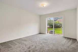 1100 Saratoga Ln, Chesterton, IN 46304 - Photo 6