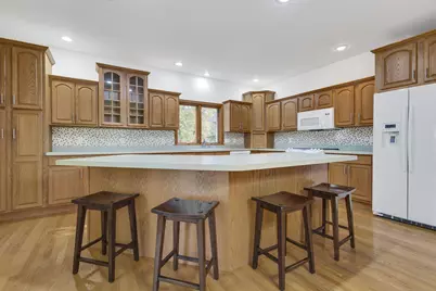 7674 E Potato Hole Court, New Carlisle, IN 46552 - Photo 8