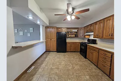 1606 Brookview Court, Hobart, IN 46342 - Photo 12