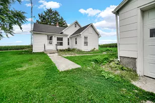 2614 S 465 E, Winamac, IN 46996 - Photo 2