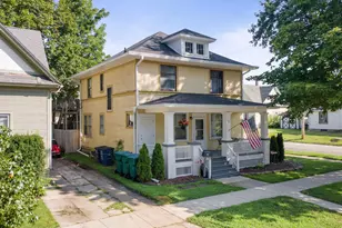 201 Maple Ave, La Porte, IN 46350 - Photo 1