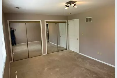 2112 Terrace Drive #2112, Highland, IN 46322 - Photo 14
