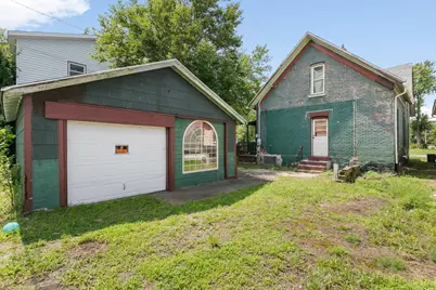 810 Ohio Street, Michigan City, IN 46360 - Photo 2