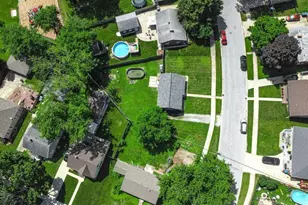 8115 Wicker Park Dr, Highland, IN 46322 - Photo 34