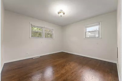 6826 Kentucky Avenue, Hammond, IN 46323 - Photo 12