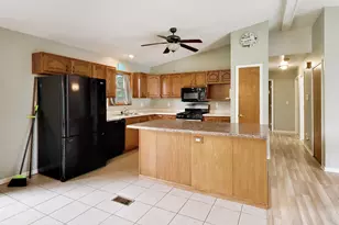 3344 Windy Hill Rd, Crown Point, IN 46307 - Photo 12