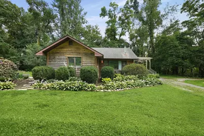 23 E 600 N, Valparaiso, IN 46383 - Photo 2