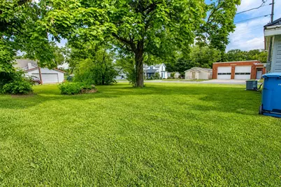 21 N Shield Street, Knox, IN 46534 - Photo 10