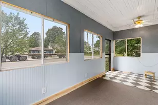 507 Roosevelt Rd, Walkerton, IN 46574 - Photo 2