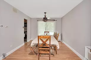 2724 Lois St, Portage, IN 46368 - Photo 6