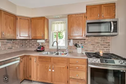 2724 Lois Street, Portage, IN 46368 - Photo 8