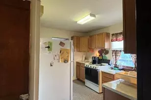 104 S Pearl St, Knox, IN 46534 - Photo 6