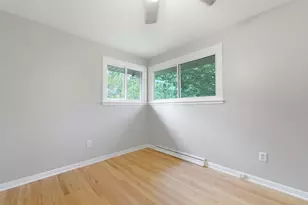 322 Oriole Ave, Crown Point, IN 46307 - Photo 14