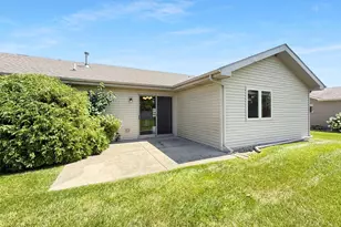 9898 Hart St, Saint John, IN 46373 - Photo 20
