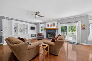 94 Scotscraig Dr, Valparaiso, IN 46385 - Photo 6