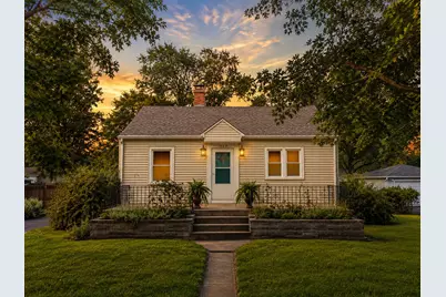 1302 Sycamore Street, Crown Point, IN 46307 - Photo 1