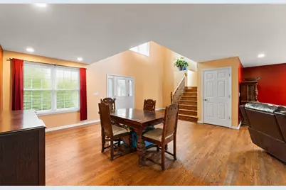933 River Drive, Munster, IN 46321 - Photo 4