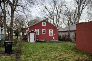 373 S Hamilton St, Gary, IN 46403 - Photo 12