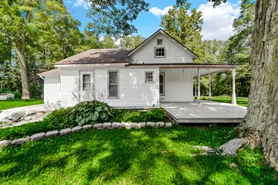 8826 N 650 E, New Carlisle, IN 46552 - Photo 12