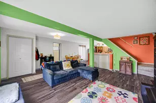 9044 Kennedy Ave, Highland, IN 46322 - Photo 10