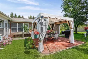 617 6th Ave NW, Demotte, IN 46310 - Photo 22