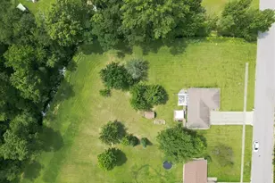 617 6th Ave NW, Demotte, IN 46310 - Photo 32