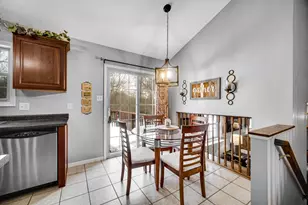 10621 Erie Dr, Crown Point, IN 46307 - Photo 34
