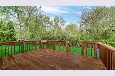 10621 Erie Drive, Crown Point, IN 46307 - Photo 54