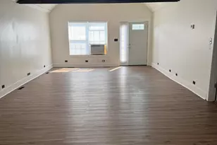 307 S Fisher St, Knox, IN 46534 - Photo 6