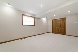 954 Chippewa Dr, Crown Point, IN 46307 - Photo 18