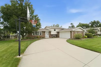 954 Chippewa Drive, Crown Point, IN 46307 - Photo 1