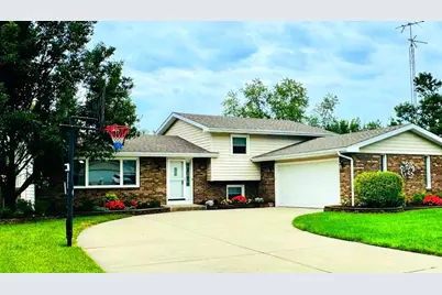 954 Chippewa Drive, Crown Point, IN 46307 - Photo 4