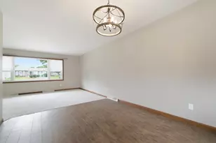 954 Chippewa Dr, Crown Point, IN 46307 - Photo 12