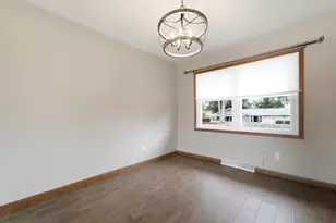 954 Chippewa Dr, Crown Point, IN 46307 - Photo 14