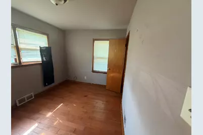 5622 Wegg Avenue, East Chicago, IN 46312 - Photo 22