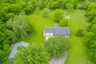 10852 N 100 E, Wheatfield, IN 46392 - Photo 2