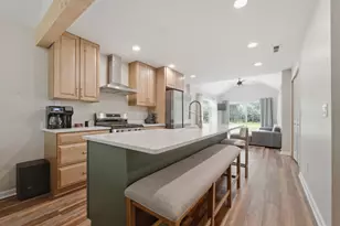 10852 N 100 E, Wheatfield, IN 46392 - Photo 4