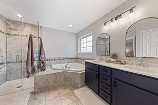 1426 Gates Dr, Schererville, IN 46375 - Photo 18
